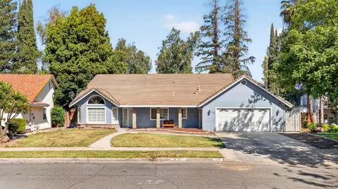 1120 Paseo Verde Dr, Merced, CA 95348
