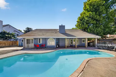Exterior - 1120 Paseo Verde Dr, Merced, CA 95348 photo 8 of 9