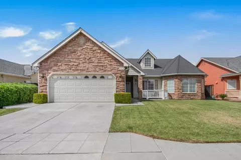 6602 E Lowe Ave, Fresno, CA 93727