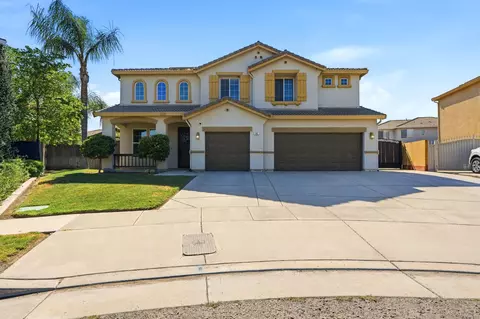 295 Johnson, Tulare, CA 93274