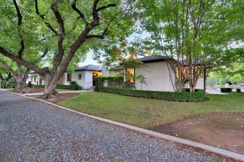 4064 N Wishon Ave, Fresno, CA 93704