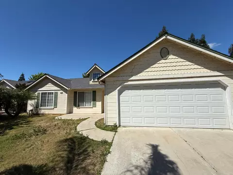 4702 W Mesa Ave, Fresno, CA 93722
