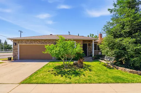 2438 E Santa Ana Ave, Fresno, CA 93726