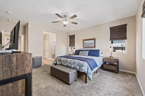 Bedroom - 174 S Karen Ave, Kerman, CA 93630 photo 1 of 7