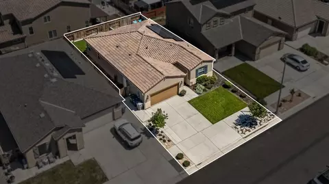 View/Area - 174 S Karen Ave, Kerman, CA 93630 photo 1 of 6