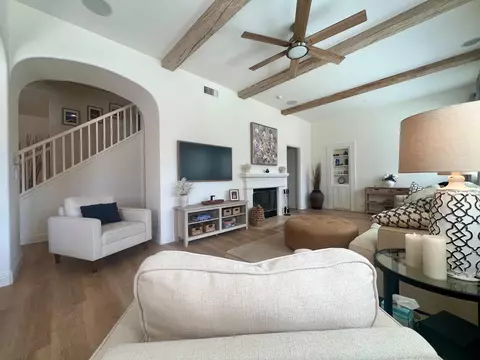 Living - 1902 Everglade Ave, Clovis, CA 93619 photo 1 of 1
