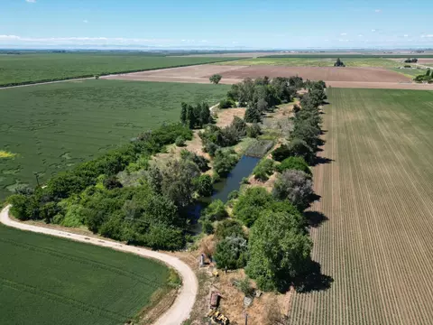 View/Area - 8841 Cross Rd, Chowchilla, CA 93610 photo 4 of 8
