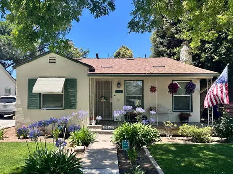 2049 N Adoline Ave, Fresno, CA 93705