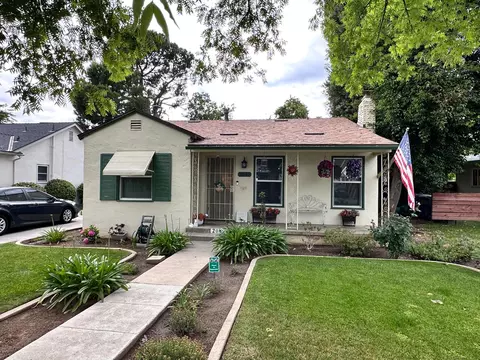 2049 N Adoline Ave, Fresno, CA 93705