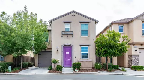 1563 Joy, Clovis, CA 93619