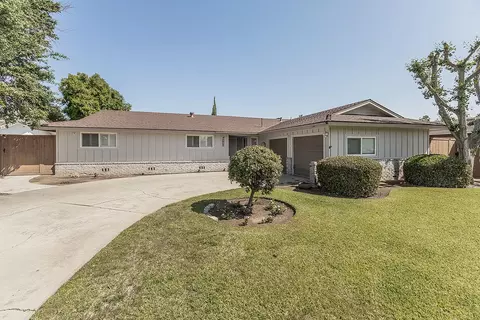 5915 El Monte Way, Fresno, CA 93727
