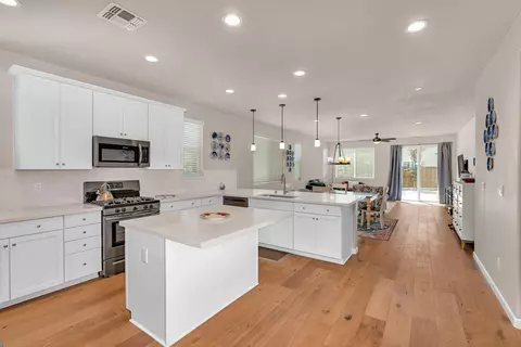 Kitchen - 3559 Sunstone Ct, Merced, CA 95340 photo 1 of 6