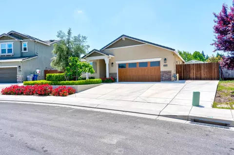 Exterior - 3559 Sunstone Ct, Merced, CA 95340 photo 4 of 27