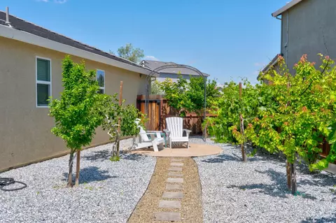 Exterior - 3559 Sunstone Ct, Merced, CA 95340 photo 15 of 27