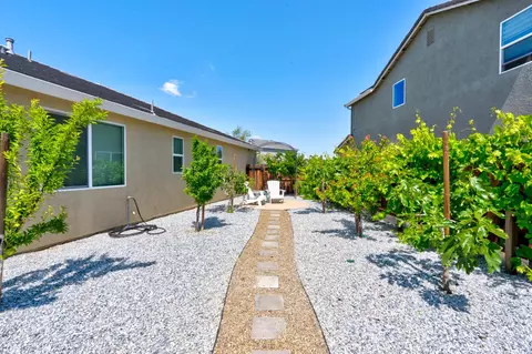 Exterior - 3559 Sunstone Ct, Merced, CA 95340 photo 14 of 27