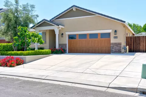 Exterior - 3559 Sunstone Ct, Merced, CA 95340 photo 5 of 27