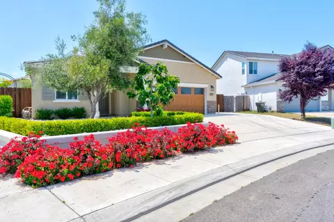 Exterior - 3559 Sunstone Ct, Merced, CA 95340 photo 7 of 27