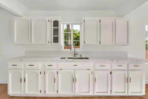 Kitchen - 651 Olive, Hanford, CA 93230 photo 4 of 4