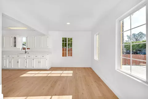 Living - 651 Olive, Hanford, CA 93230 photo 2 of 5