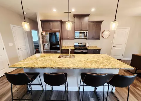 Kitchen - 838 Shasta St, Madera, CA 93638 photo 1 of 4