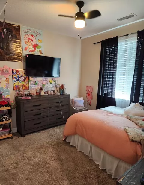 Bedroom - 838 Shasta St, Madera, CA 93638 photo 2 of 3