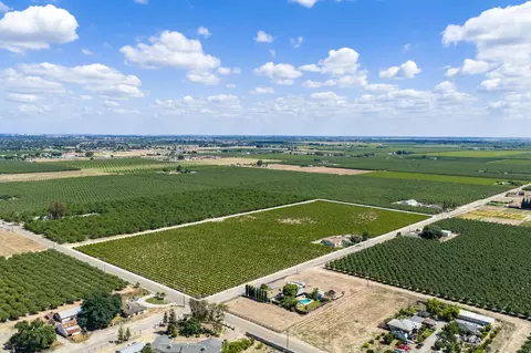 2854 N Monroe Ave, Fresno, CA 93723