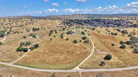View/Area - 39523 Road 406, Madera, CA 93636 photo 3 of 7