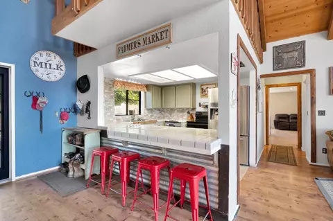 Kitchen - 39523 Road 406, Madera, CA 93636 photo 2 of 6