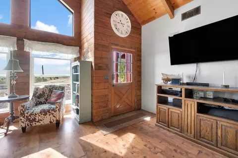 Entry Way - 39523 Road 406, Madera, CA 93636 photo 1 of 2