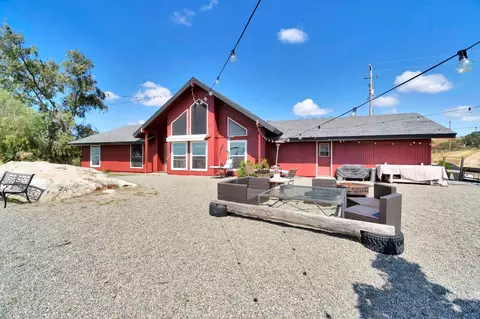 Exterior - 39523 Road 406, Madera, CA 93636 photo 6 of 9
