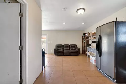 Entry Way - 39523 Road 406, Madera, CA 93636 photo 2 of 2