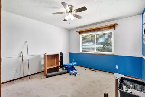 Bedroom - 13324 Elder Ave, Hanford, CA 93230 photo 1 of 3