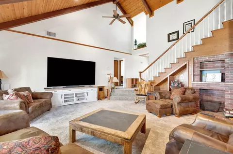 Living - 13324 Elder Ave, Hanford, CA 93230 photo 3 of 3