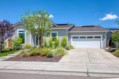 Exterior - 819 Pinnacle Dr W, Madera, CA 93636 photo 11 of 13