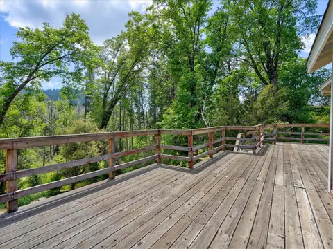 Exterior - 60036 Cascadel Dr S, North Fork, CA 93643 photo 7 of 18