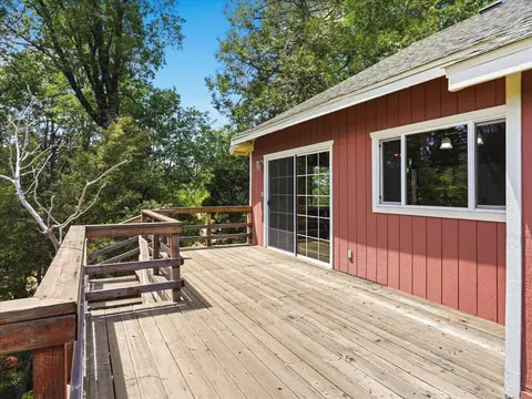 Exterior - 60036 Cascadel Dr S, North Fork, CA 93643 photo 6 of 18