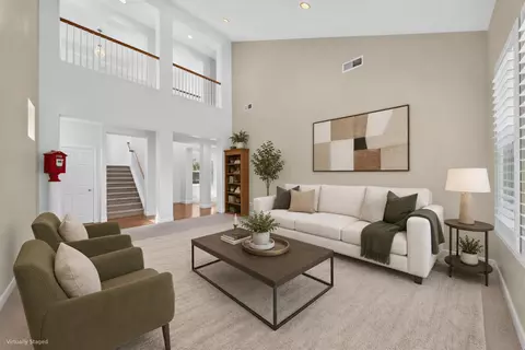 Living - 3084 Rall Ave, Clovis, CA 93619 photo 1 of 4