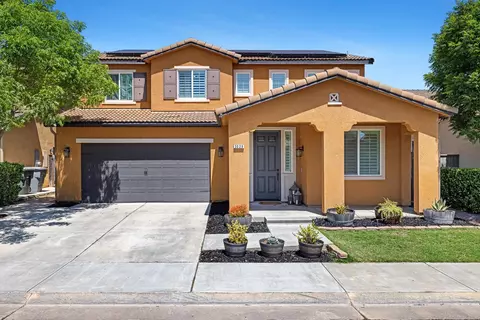 3029 Wrenwood Ave, Clovis, CA 93619