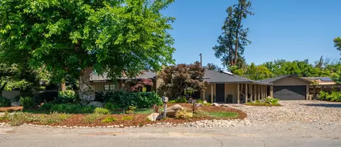 4886 N Arcade Ave, Fresno, CA 93704