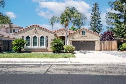 2319 Prescott Ave, Clovis, CA 93619