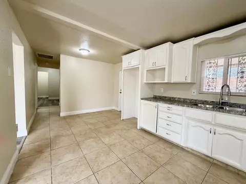 Entry Way - 28853 Avenue 13 14, Madera, CA 93638 photo 1 of 1