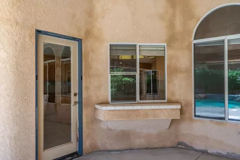 Exterior - 2876 Carolina Ave, Clovis, CA 93611 photo 4 of 15