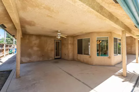 Exterior - 2876 Carolina Ave, Clovis, CA 93611 photo 13 of 15