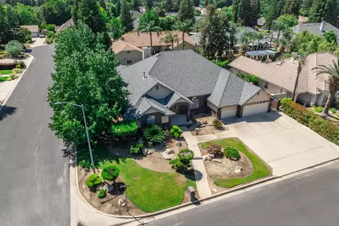 View/Area - 2876 Carolina Ave, Clovis, CA 93611 photo 6 of 8