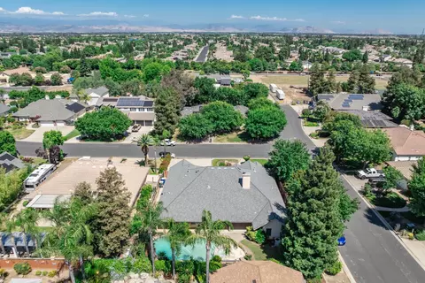 View/Area - 2876 Carolina Ave, Clovis, CA 93611 photo 4 of 8