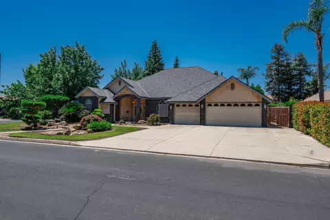 Exterior - 2876 Carolina Ave, Clovis, CA 93611 photo 15 of 15