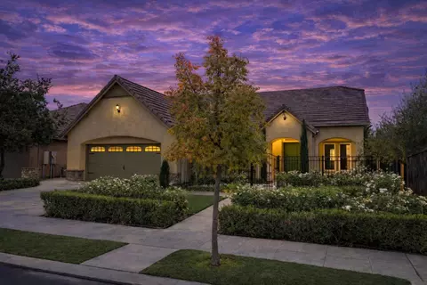 3544 Prescott Ave, Clovis, CA 93619