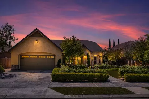 3544 Prescott Ave, Clovis, CA 93619
