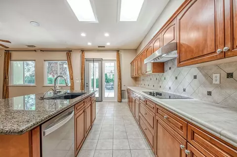 Kitchen - 3544 Prescott Ave, Clovis, CA 93619 photo 2 of 2