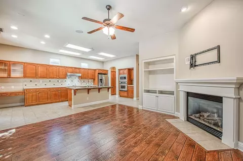 Living - 3544 Prescott Ave, Clovis, CA 93619 photo 3 of 5